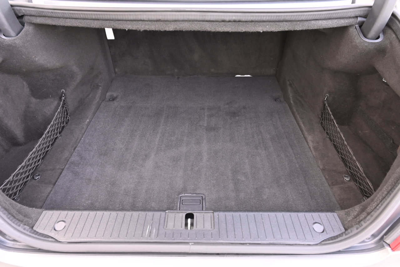 Used 2010 Mercedes-Benz CL 550 4MATIC image 42