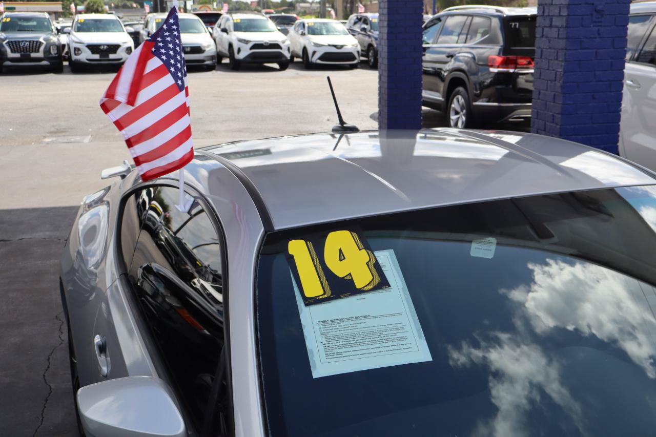 Used 2014 Subaru BRZ Limited w/ Popular Package #2B RWD image 9