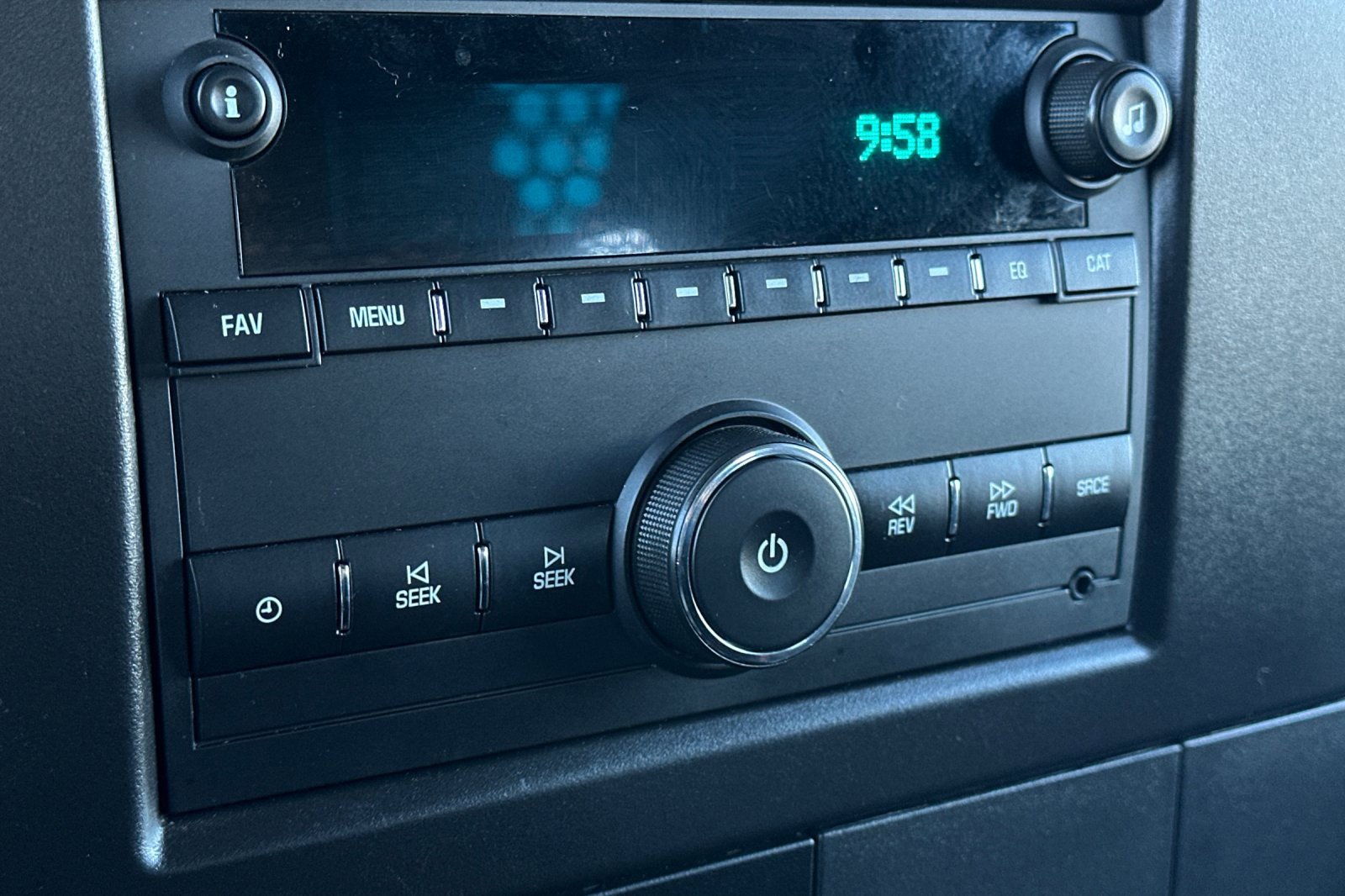 Used 2023 GMC Savana 2500 w/ Driver Convenience Package image 24