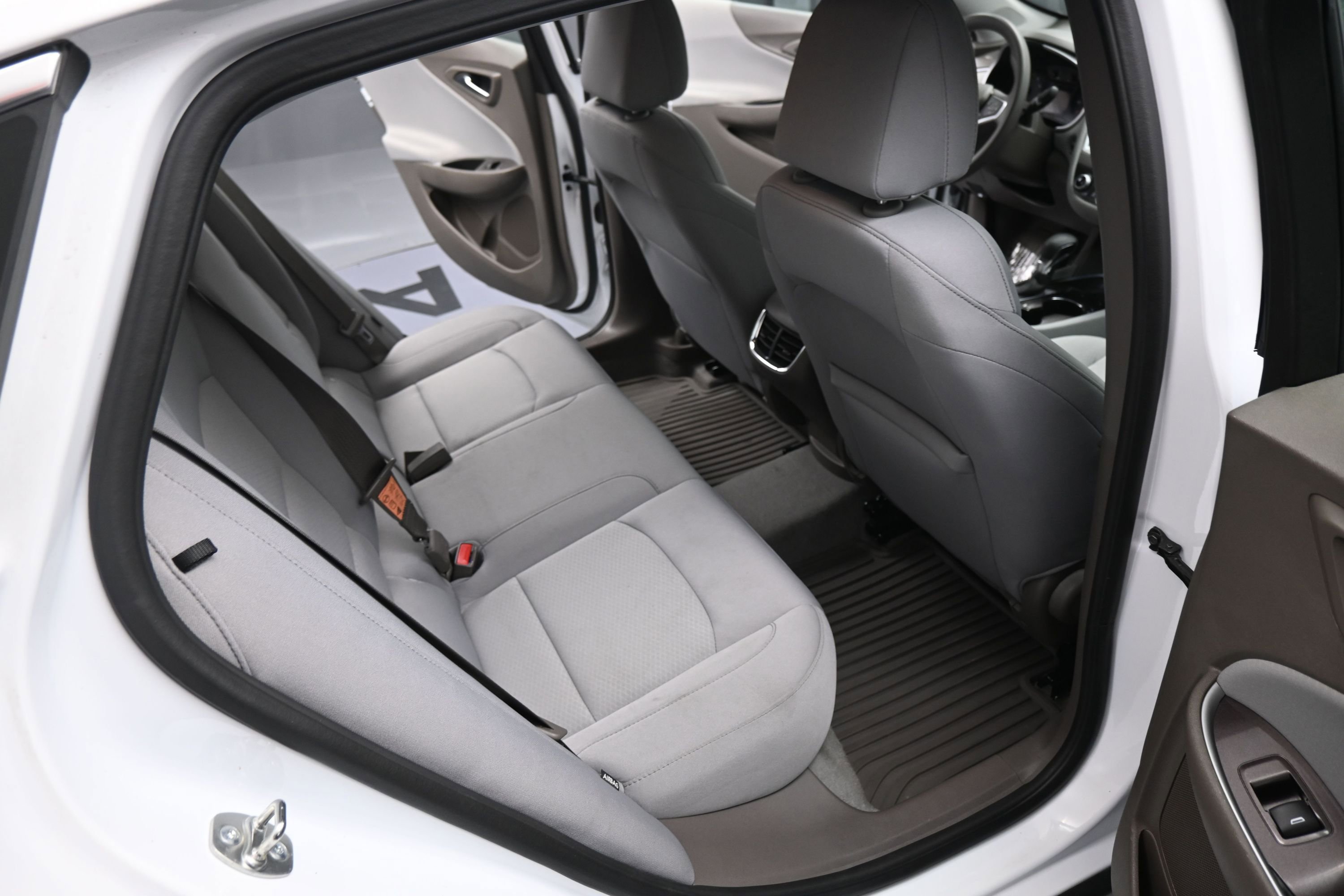 Used 2024 Chevrolet Malibu LT FWD image 18