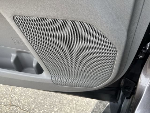 Used 2019 Toyota Highlander XLE FWD image 26
