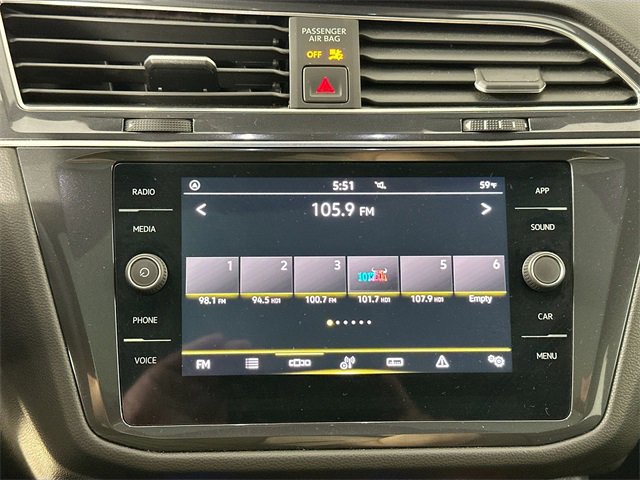 Used 2022 Volkswagen Tiguan SE R-Line image 12