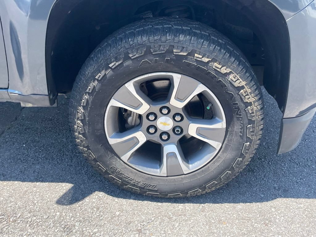 Used 2015 Chevrolet Colorado Z71 AWD/4WD image 29