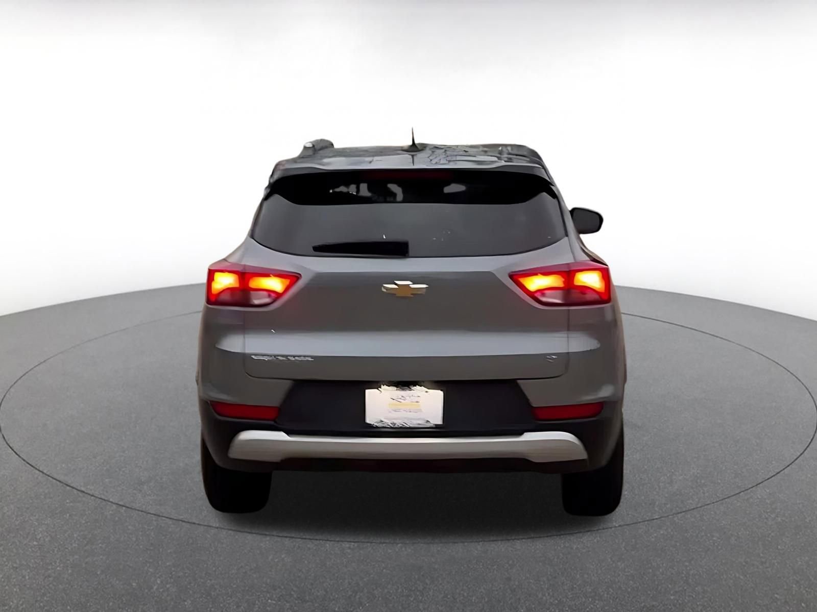 Used 2025 Chevrolet TrailBlazer LT image 12