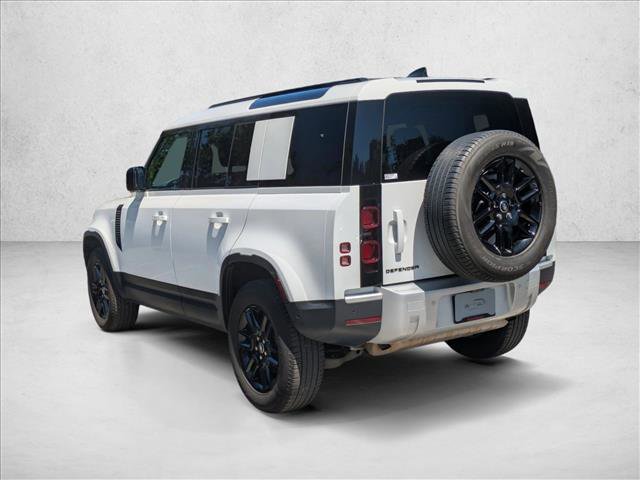 Used 2025 Land Rover Defender 110 S AWD/4WD image 8