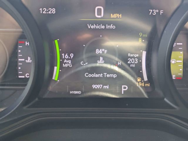 Used 2025 Jeep Wrangler Unlimited Sahara w/ Safety Group image 29