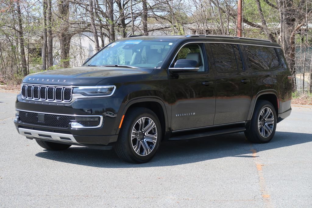 Used 2024 Jeep Wagoneer L Series II image 1