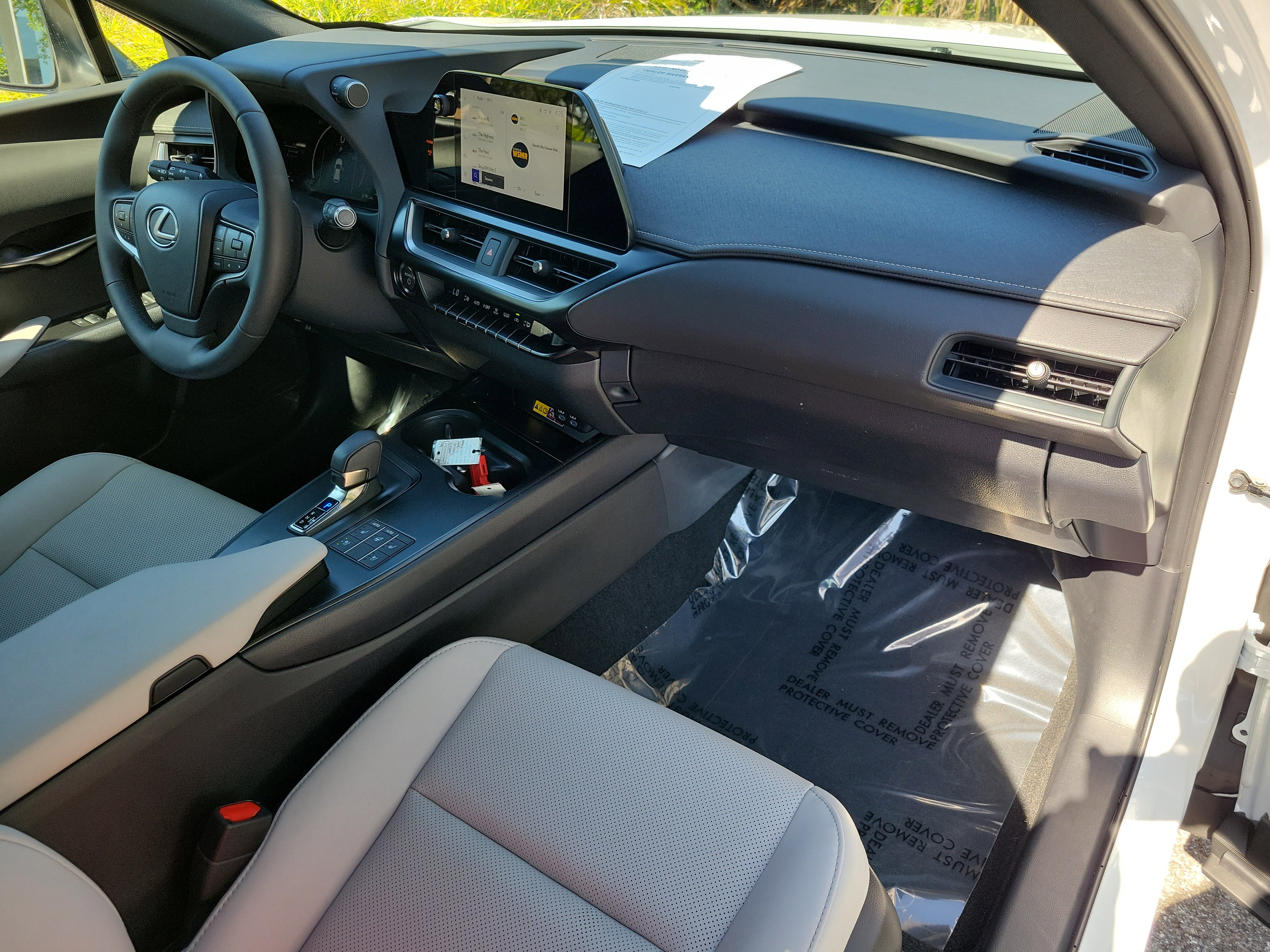 Used 2025 Lexus UX 300h FWD w/ Cold Area Package image 11