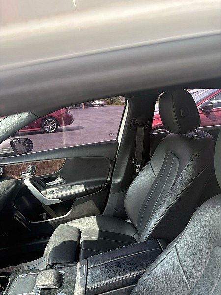 Used 2019 Mercedes-Benz A 220 image 14