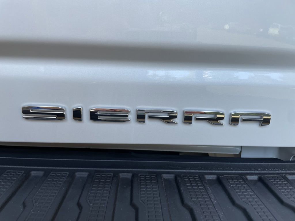 Used 2025 GMC Sierra 2500 Denali w/ Denali Reserve Package image 8