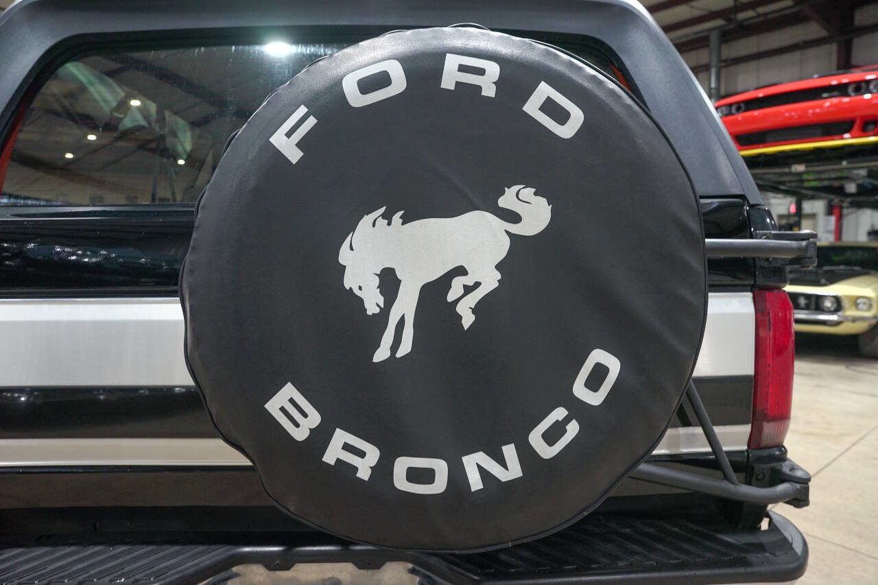 Used 1996 Ford Bronco XLT image 24