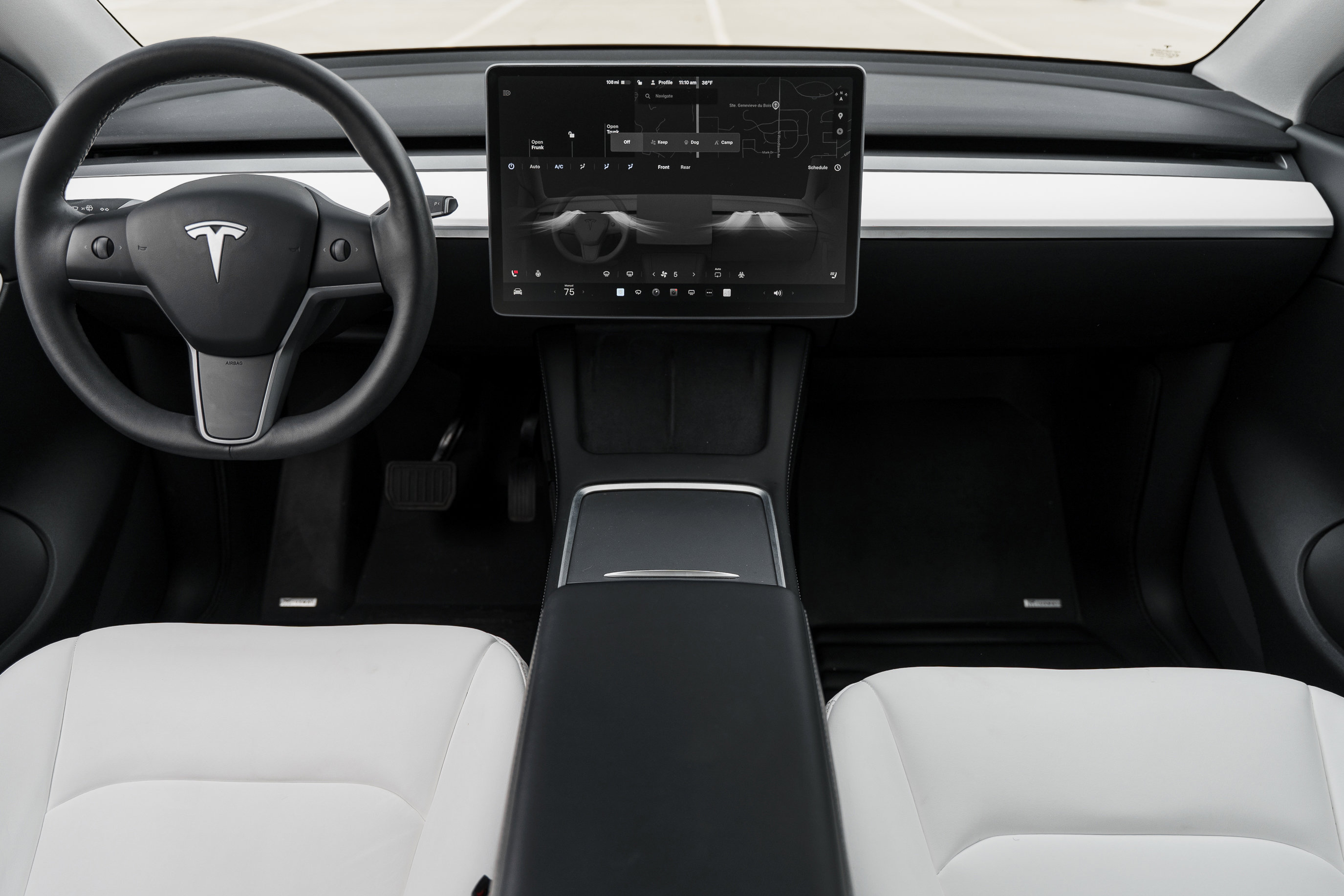 Used 2022 Tesla Model Y Long Range image 8
