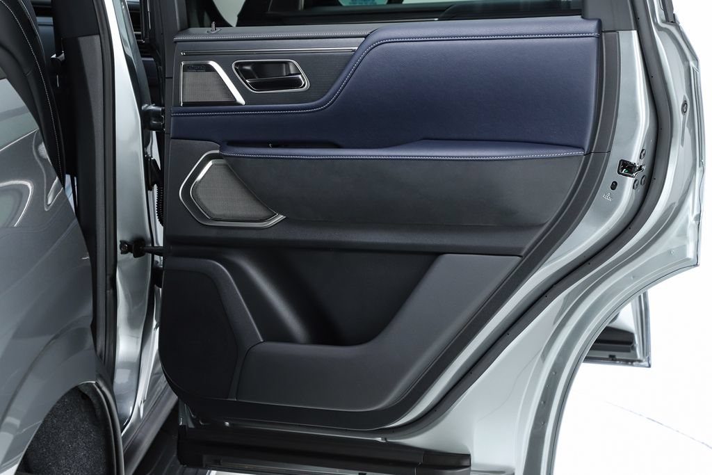 New 2026 INFINITI QX80 4WD w/ Sport Exterior Package image 73