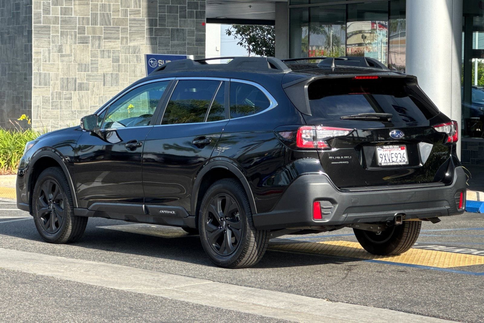 Certified 2022 Subaru Outback Onyx Edition XT AWD/4WD image 6