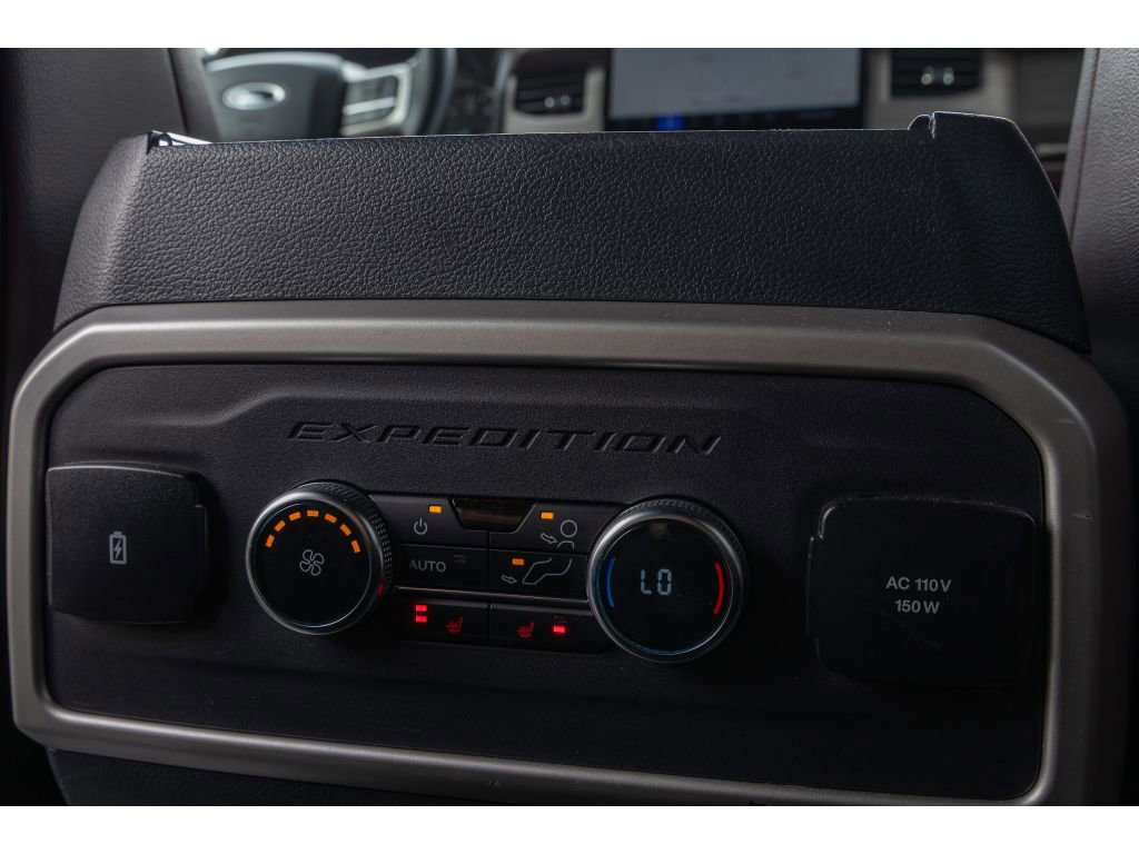 Used 2024 Ford Expedition Max Limited image 14