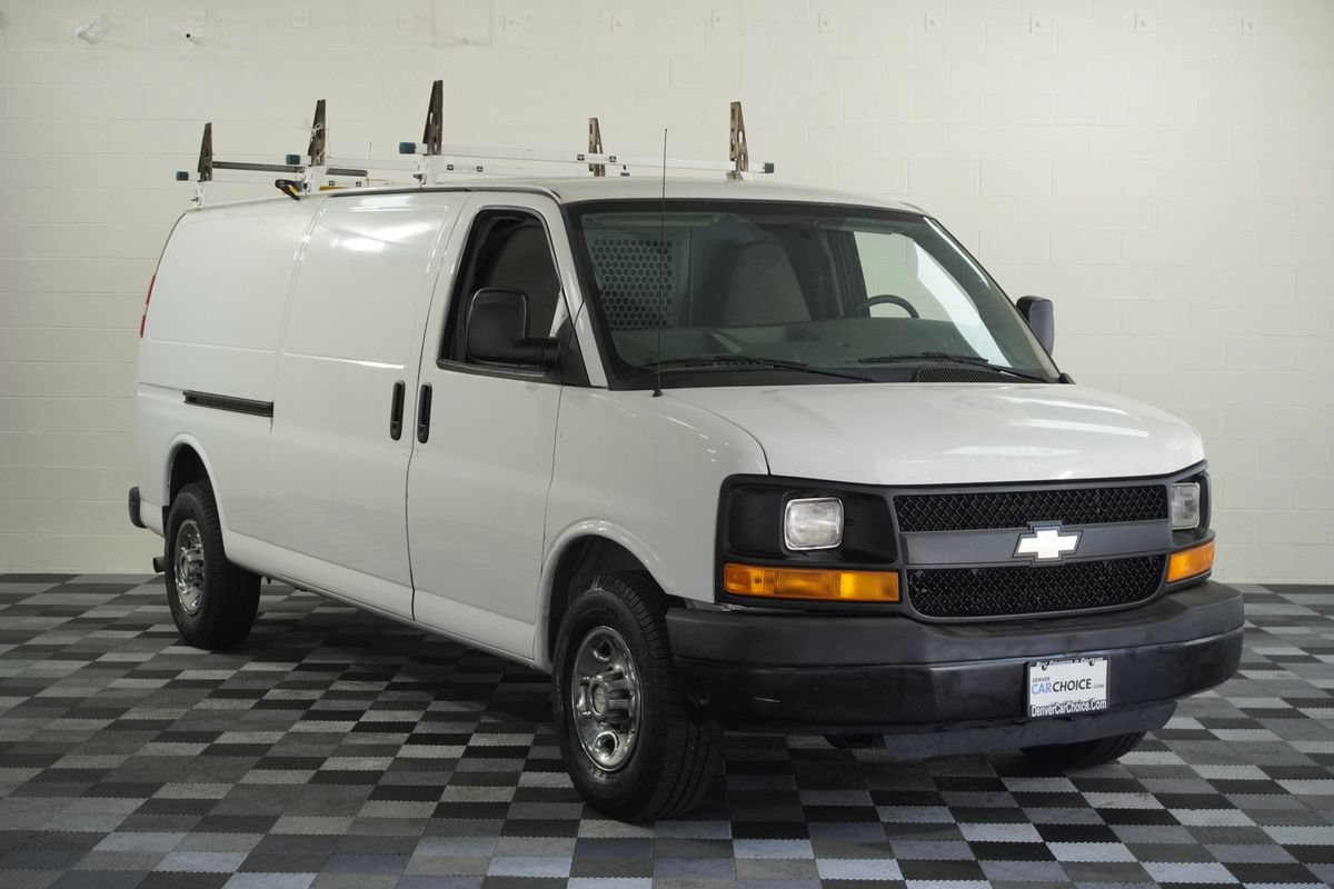Used 2014 Chevrolet Express 3500 Extended RWD image 8