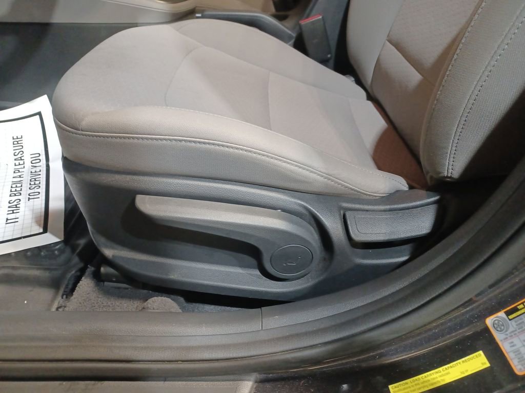 Used 2020 Hyundai Elantra Value Edition image 14