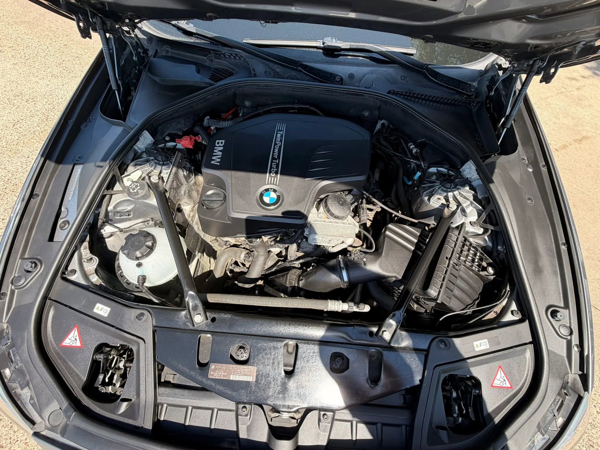 Used 2015 BMW 528i Sedan image 9