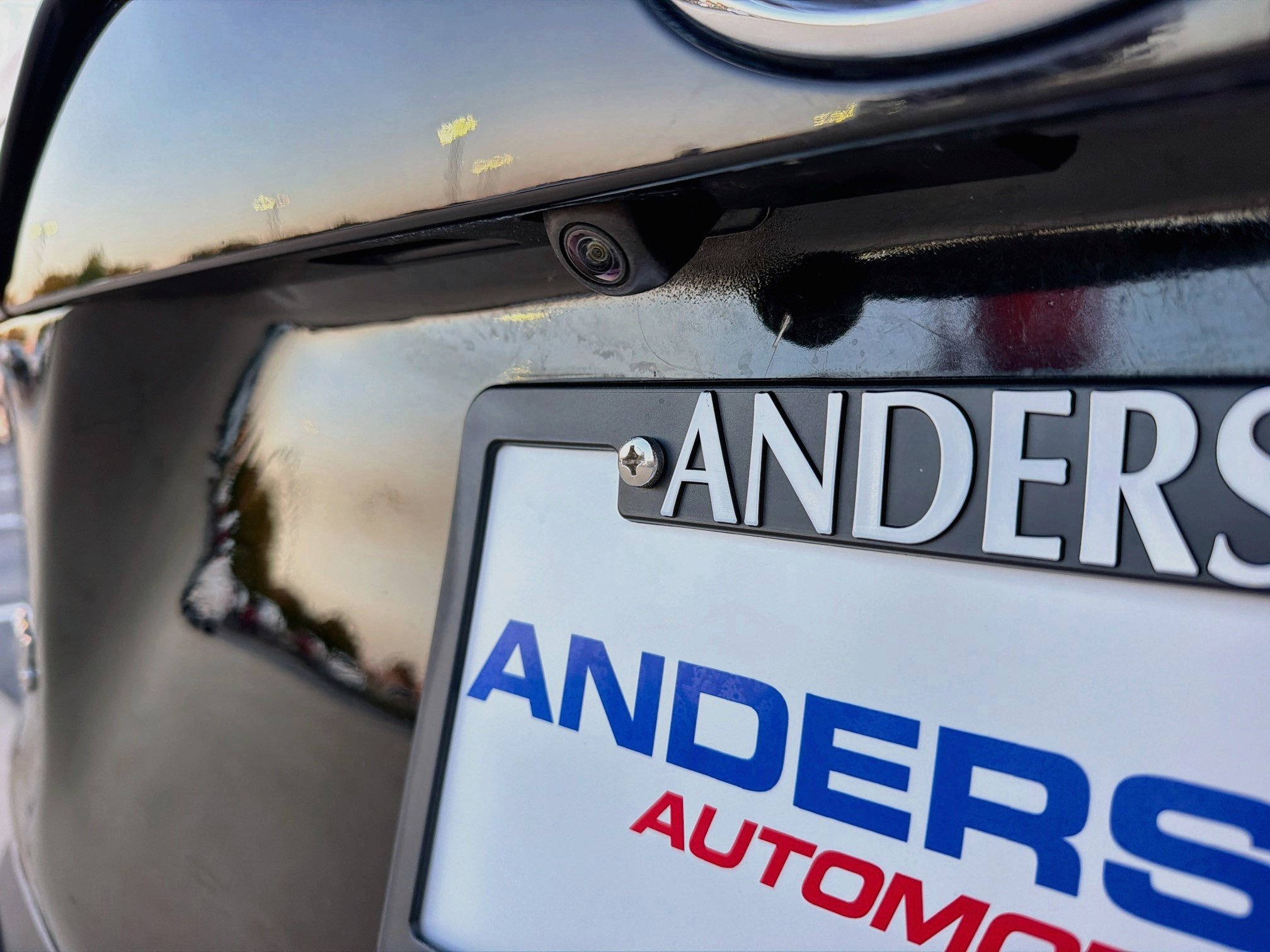 Used 2021 Toyota RAV4 XLE FWD image 8