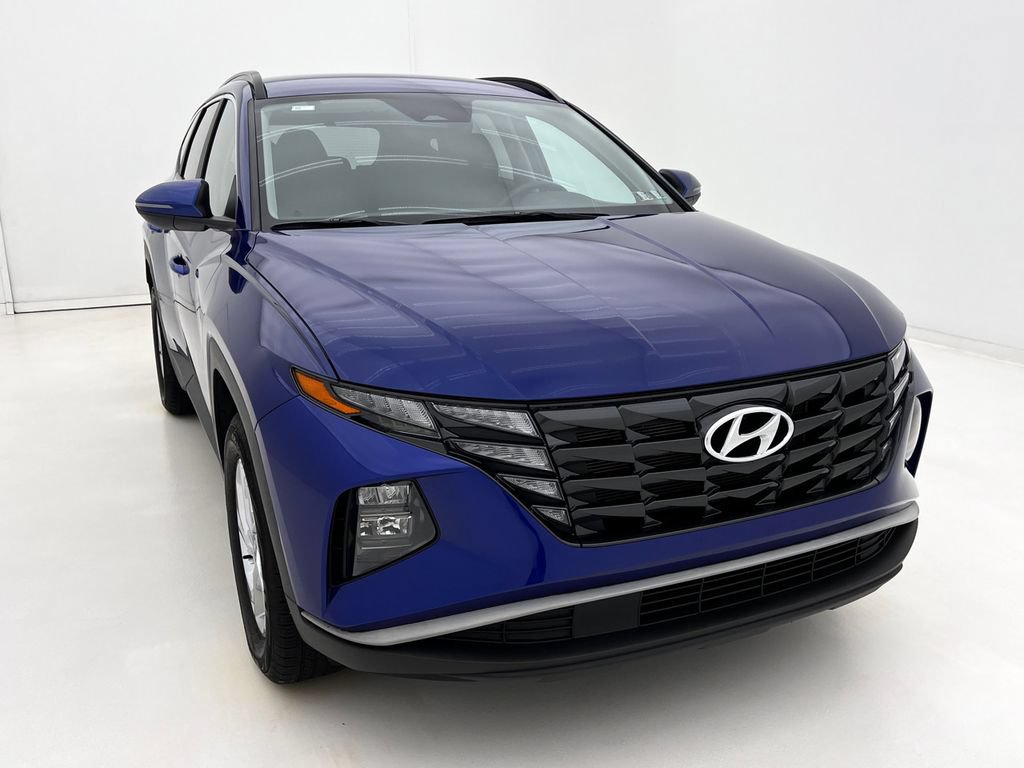 Used 2022 Hyundai Tucson SEL w/ Cargo Package AWD/4WD image 3