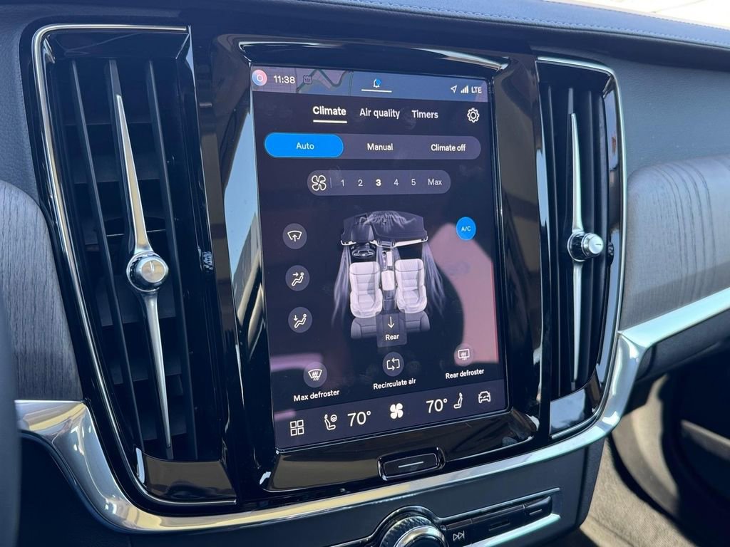 Certified 2023 Volvo S90 B6 Ultimate image 17