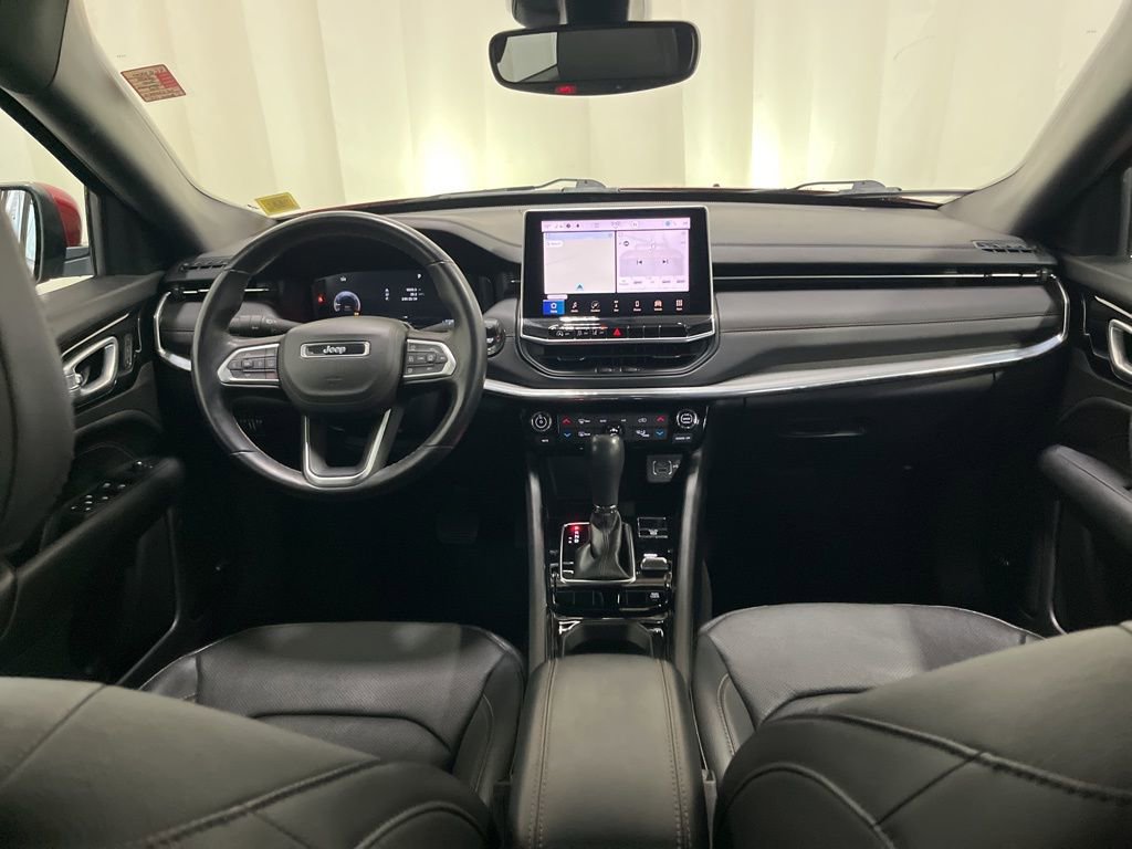 Used 2022 Jeep Compass High Altitude w/ (RED) Package image 9