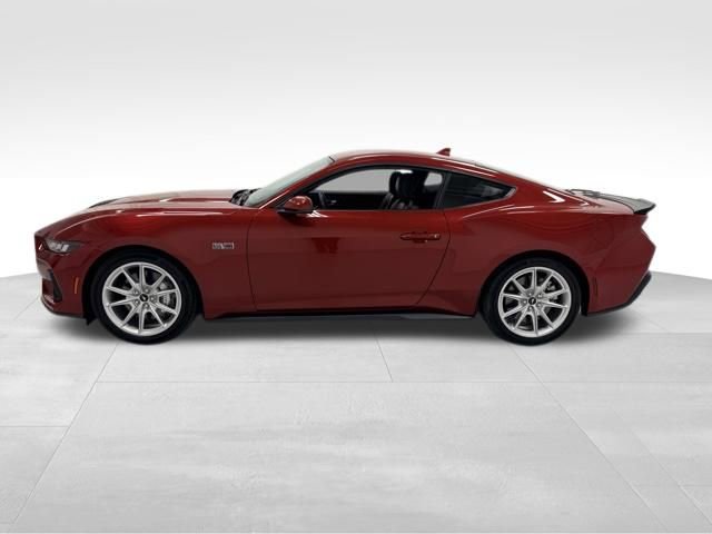 Used 2024 Ford Mustang GT Premium RWD image 3