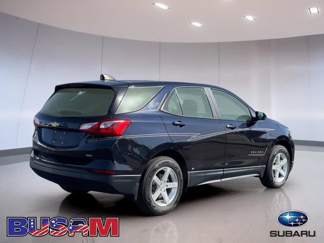 Used 2021 Chevrolet Equinox LS AWD/4WD image 4