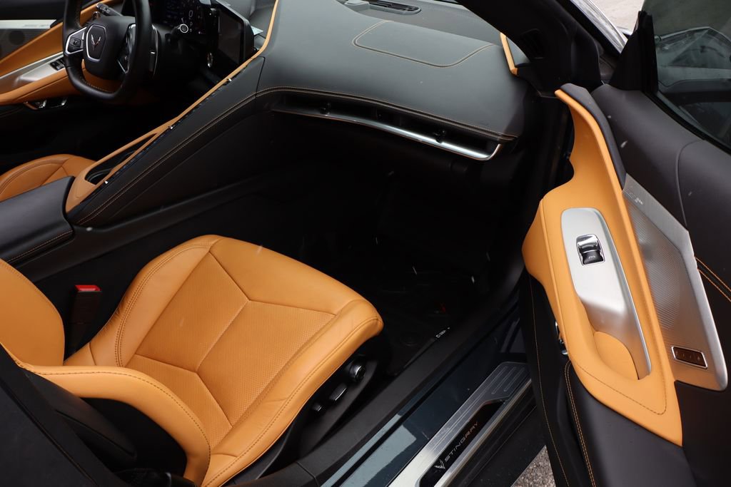 Used 2021 Chevrolet Corvette Stingray Preferred Cpe w/ Engine Appearance Package image 41