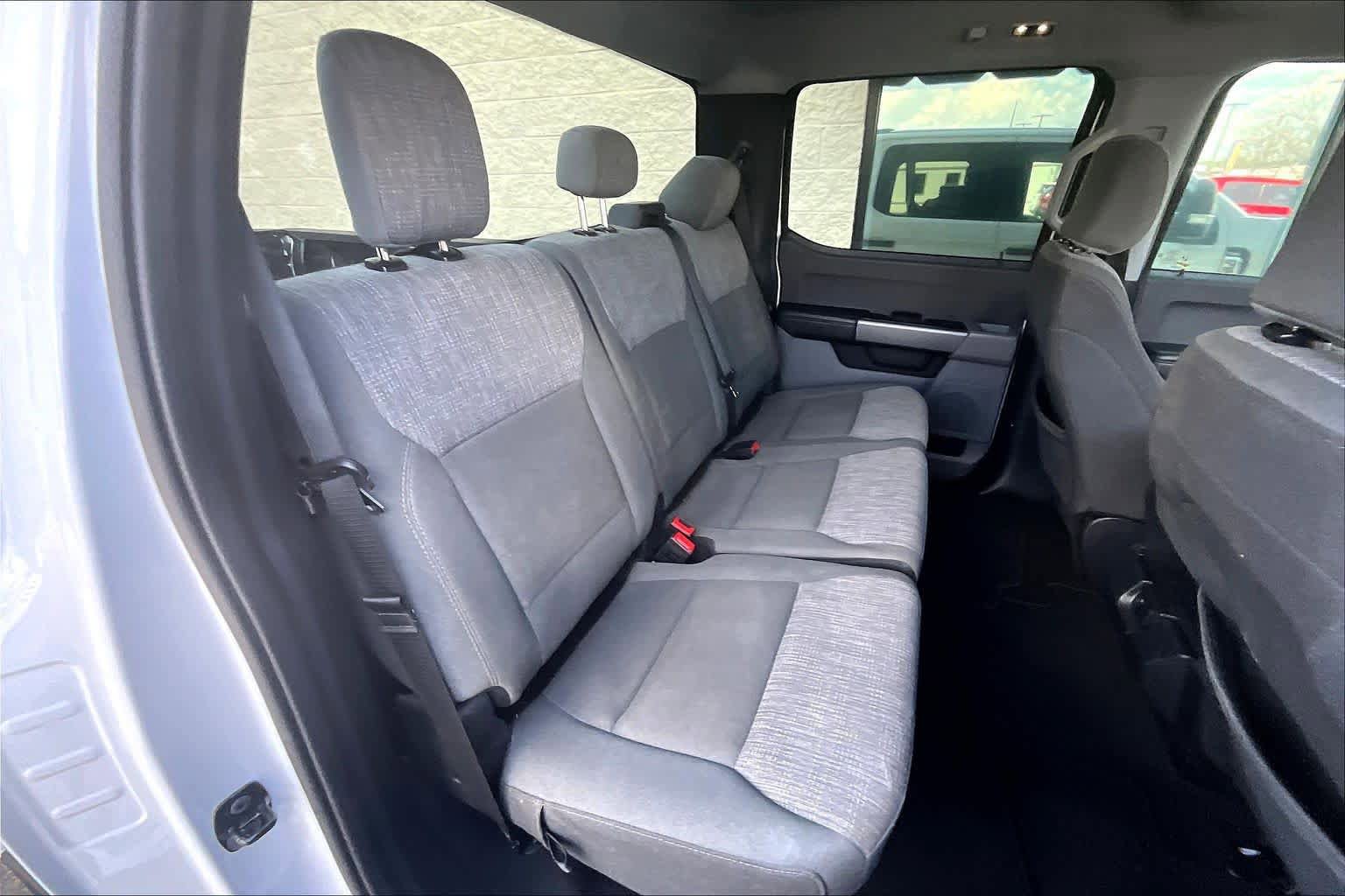 Used 2025 Ford F250 XLT AWD/4WD image 19