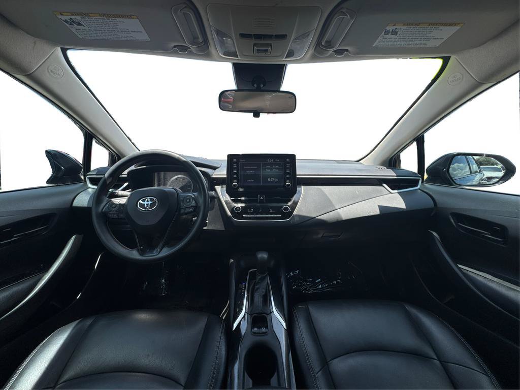 Used 2022 Toyota Corolla LE FWD image 18