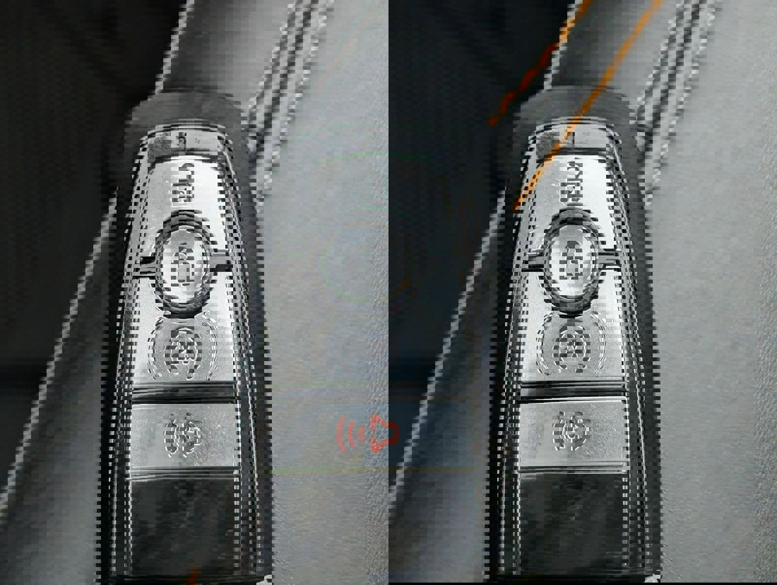 Used 2024 Ford Bronco Badlands image 27