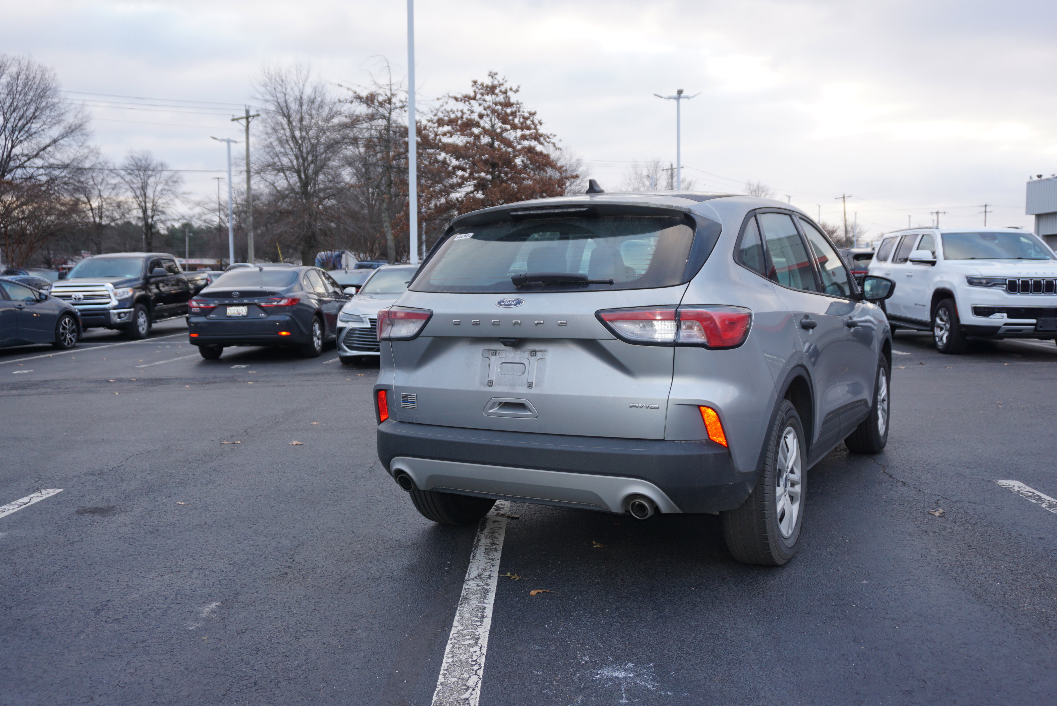 Used 2021 Ford Escape S image 4