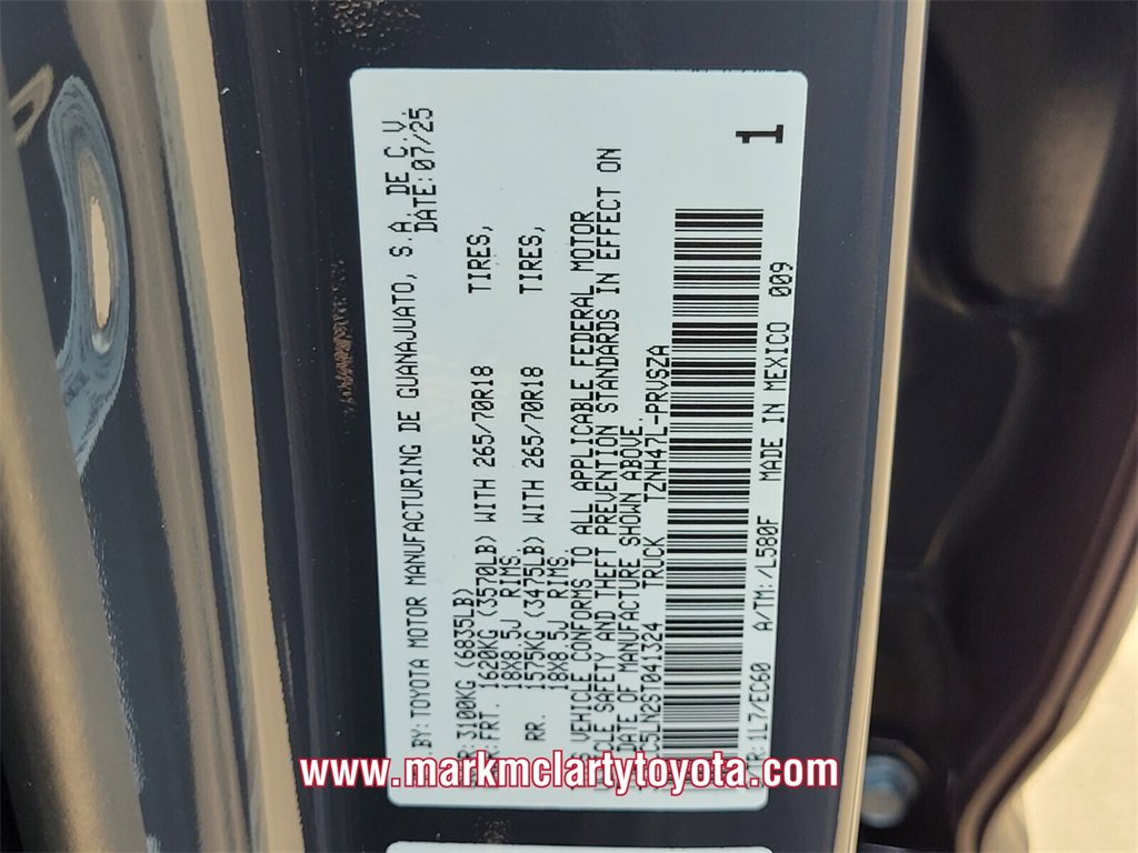 New 2025 Toyota Tacoma Trailhunter image 7