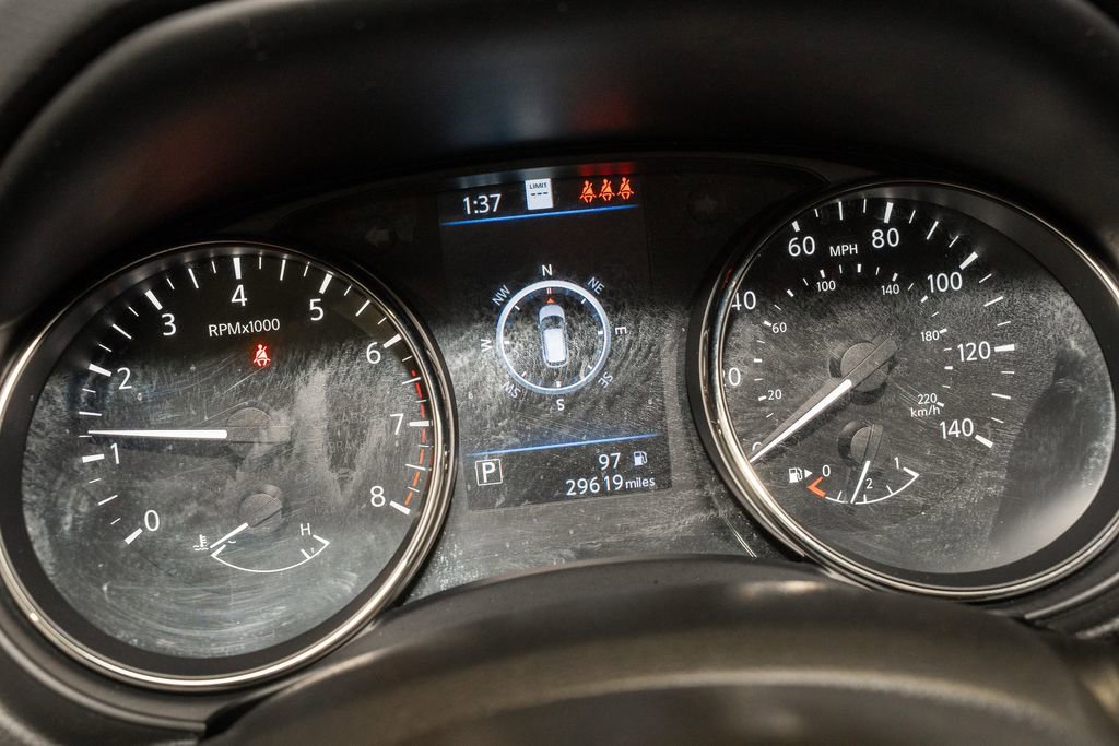 Used 2022 Nissan Rogue Sport SL image 16