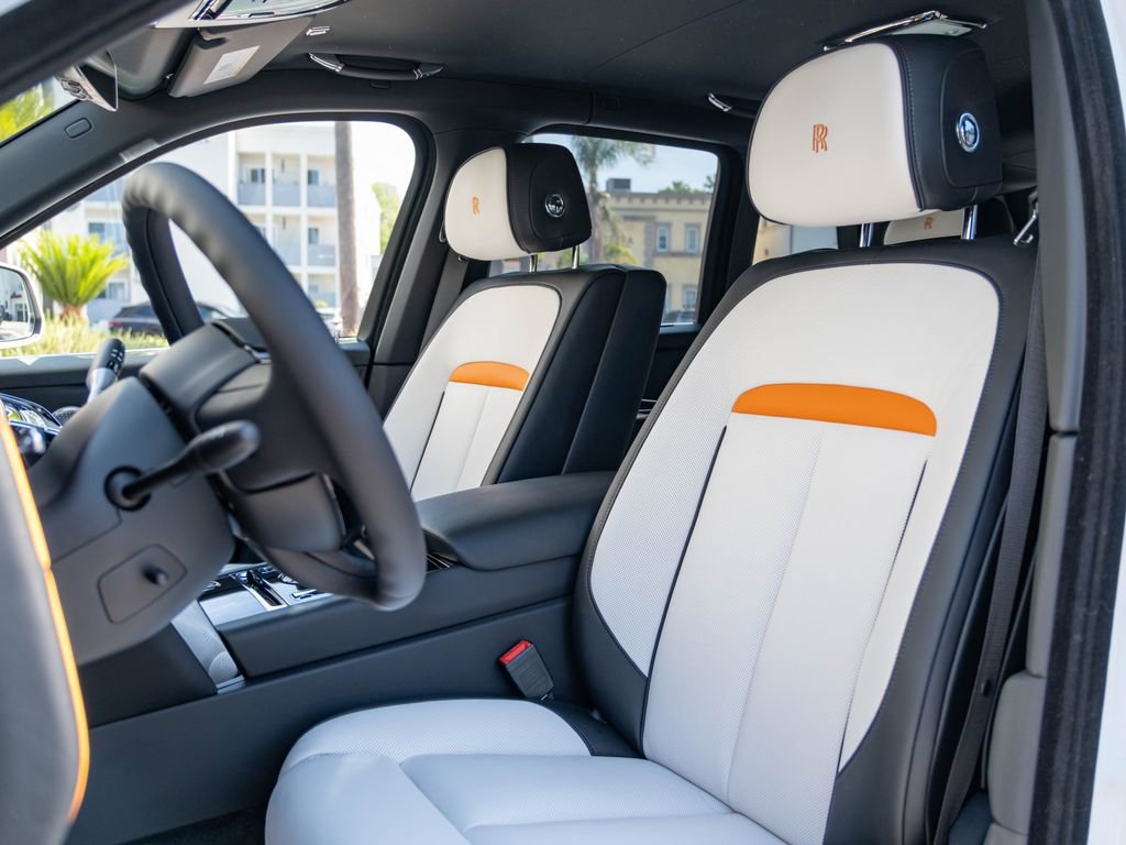 New 2026 Rolls-Royce Cullinan image 27