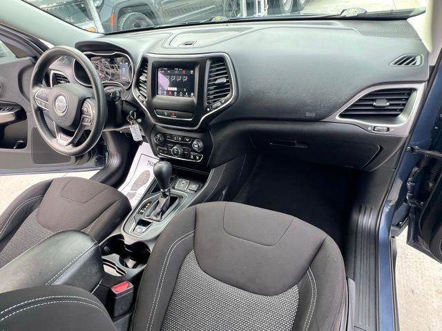 Used 2020 Jeep Cherokee Latitude image 31