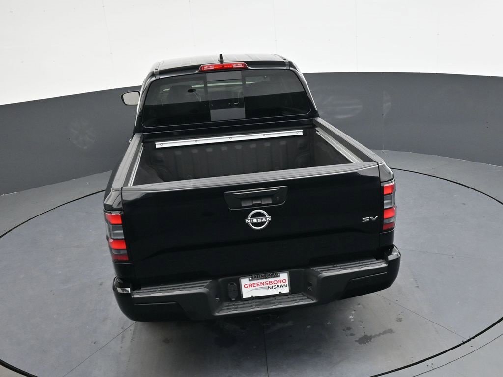 Used 2024 Nissan Frontier SV image 26