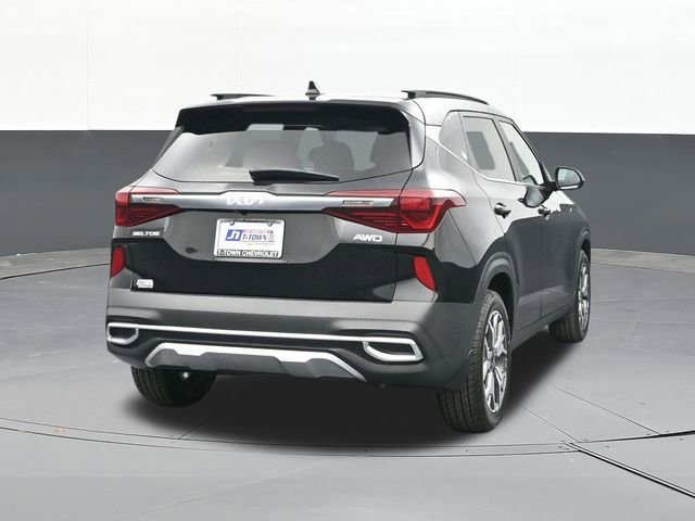 Used 2023 Kia Seltos EX image 13