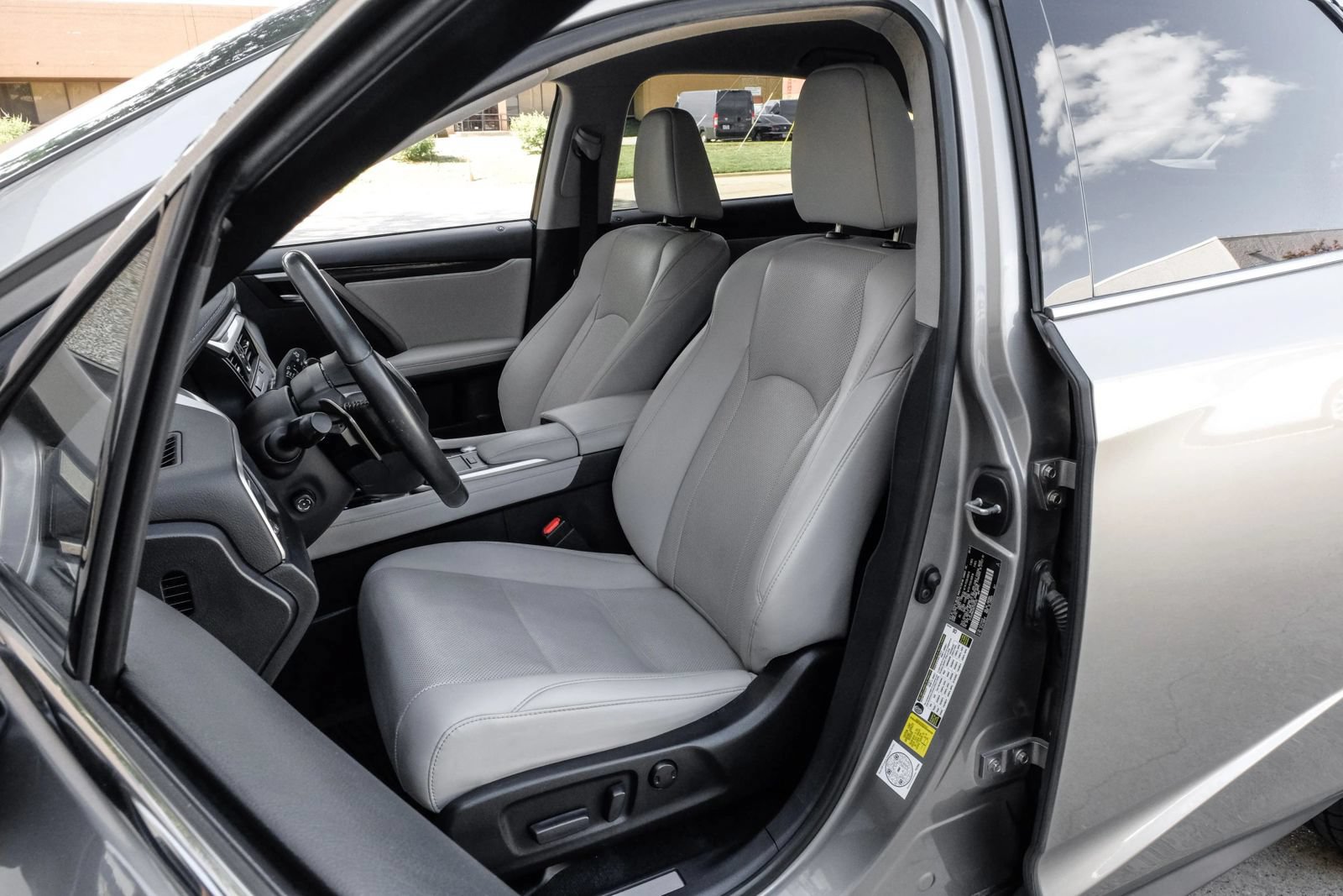 Used 2022 Lexus RX 350 FWD image 38