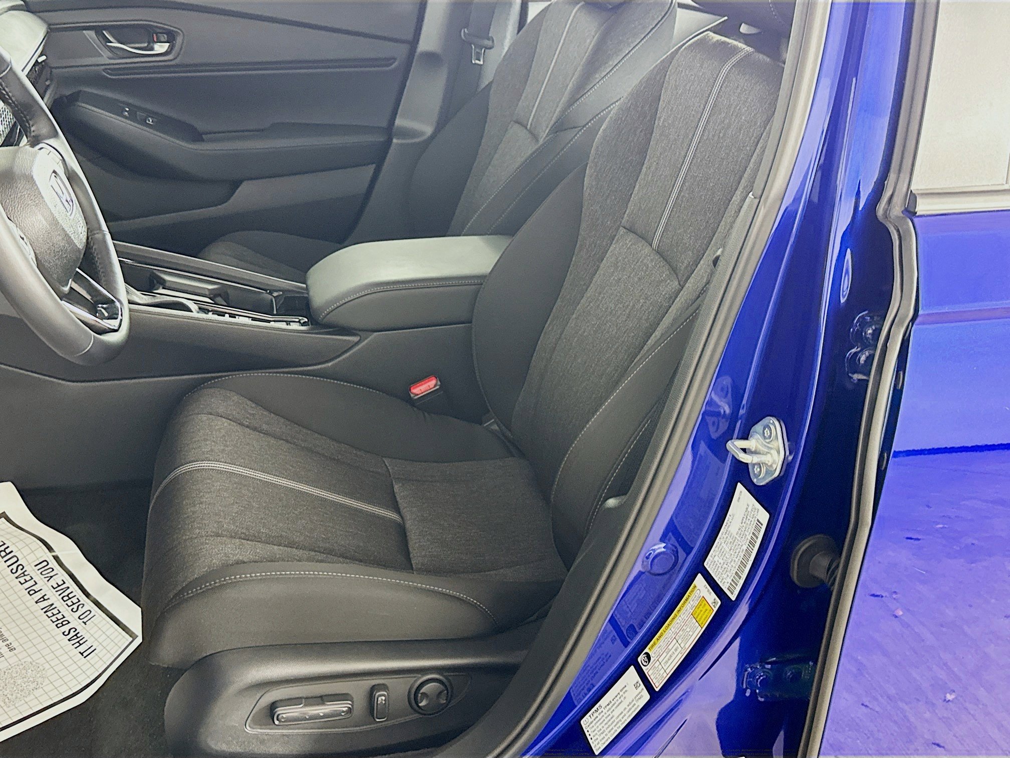 Certified 2025 Honda Accord Sport image 21