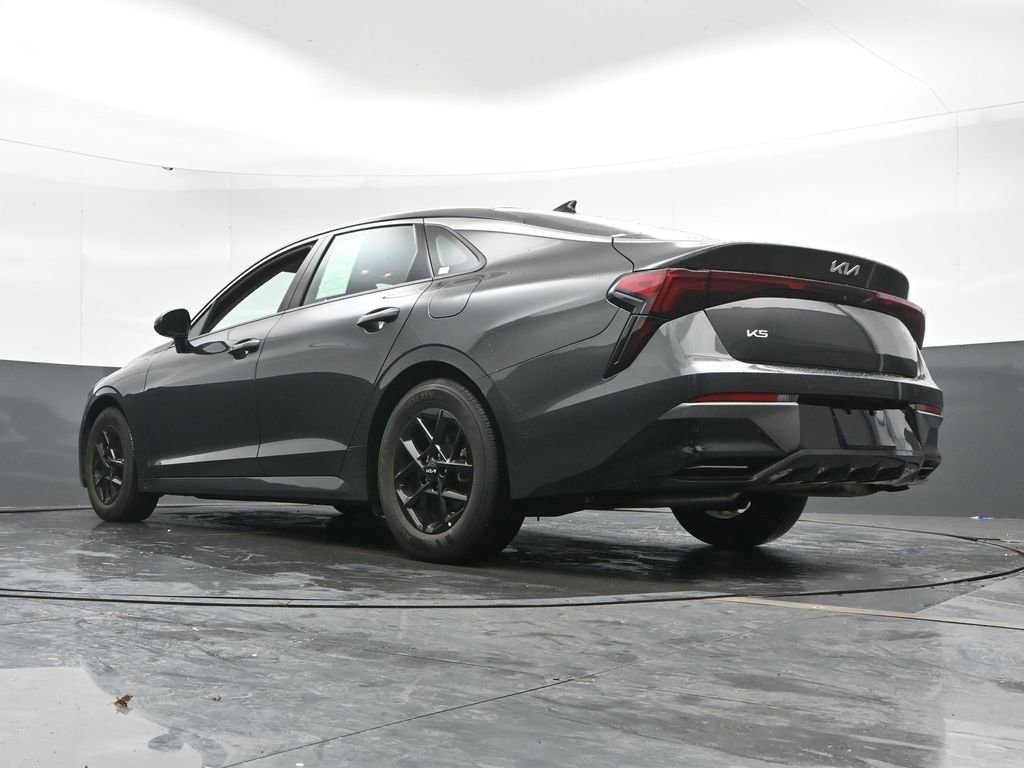 Used 2025 Kia K5 LXS FWD image 49