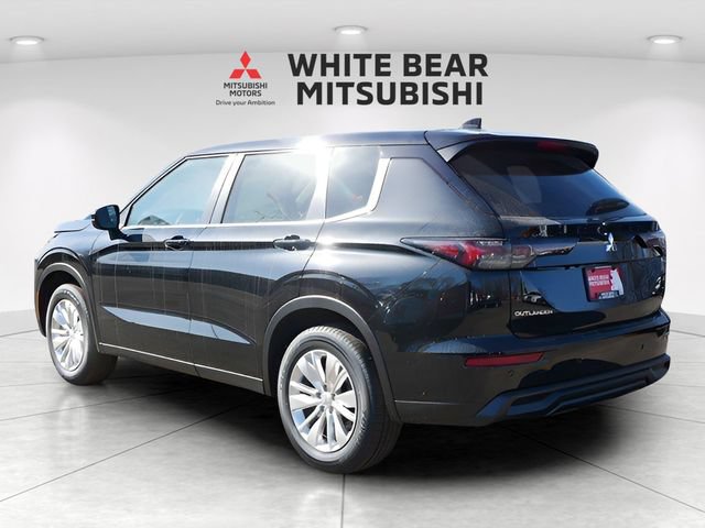New 2026 Mitsubishi Outlander ES AWD/4WD image 2