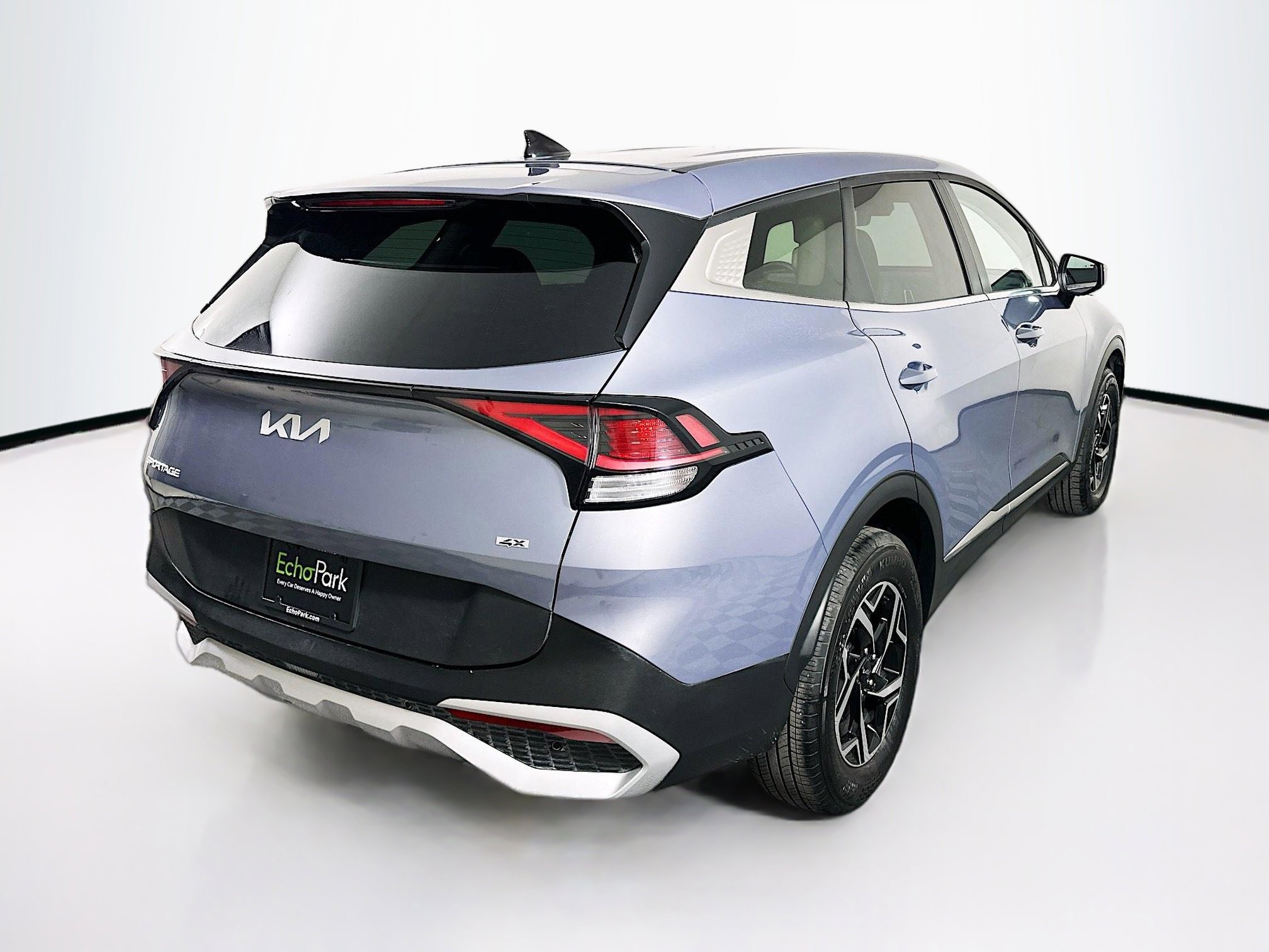 Used 2025 Kia Sportage LX image 9