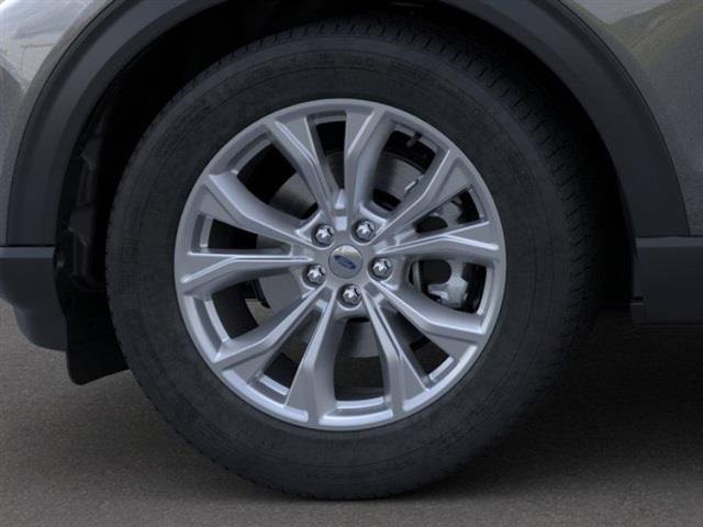 New 2024 Ford Explorer XLT w/ Equipment Group 202A image 19