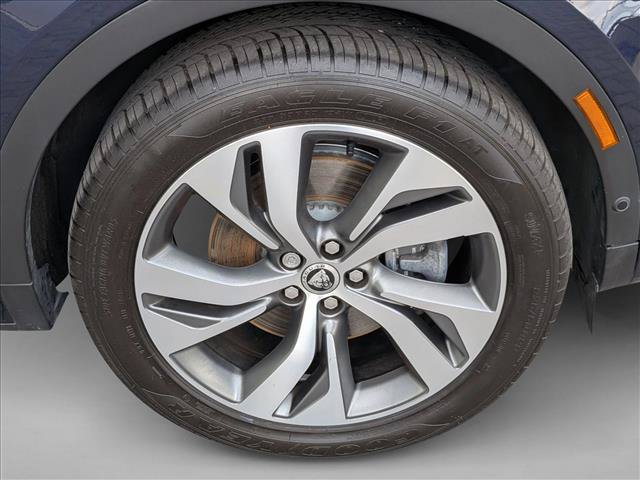 Certified 2025 Land Rover Range Rover Long Wheelbase Autobiography AWD/4WD image 25