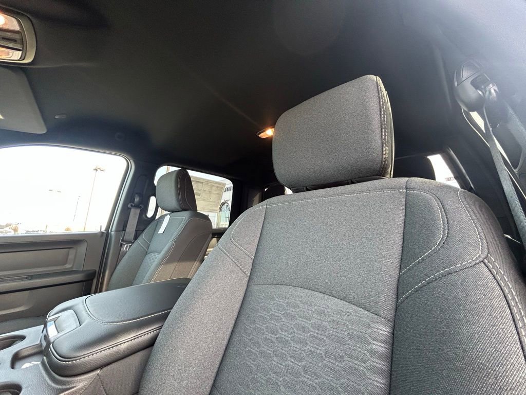 New 2026 RAM 2500 Warlock AWD/4WD image 12