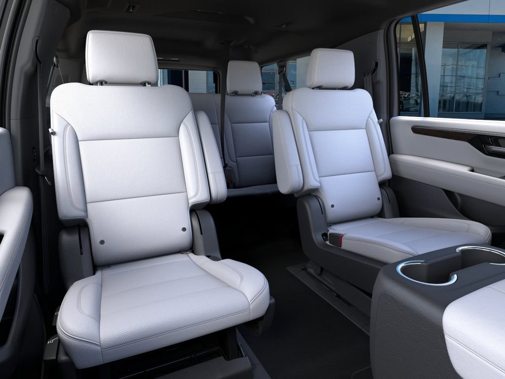 New 2026 Chevrolet Suburban Premier AWD/4WD image 17