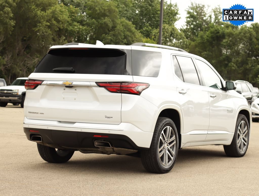 Used 2023 Chevrolet Traverse High Country w/ LPO, Floor Liner Package AWD/4WD image 7