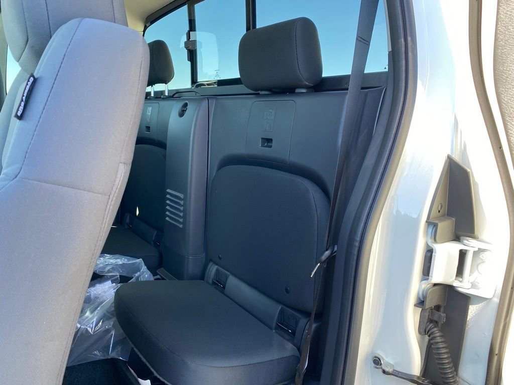 New 2026 Nissan Frontier S image 14